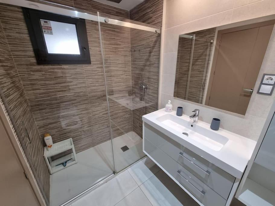 With Magnificent Seeview And Luxury * Arenales del Sol