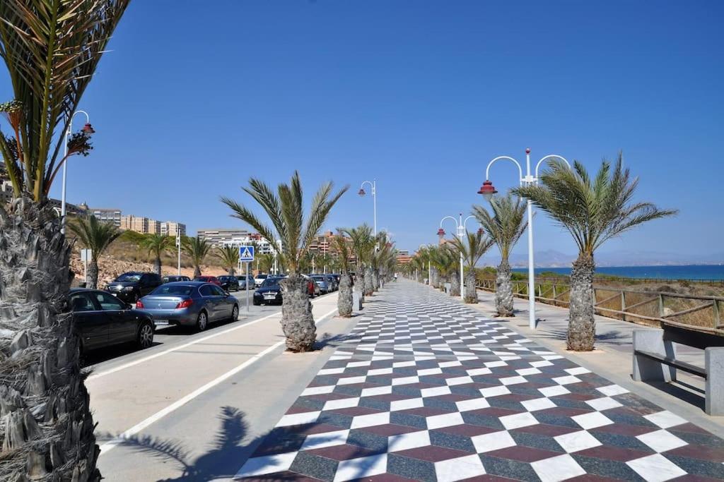 With Magnificent Seeview And Luxury Arenales del Sol